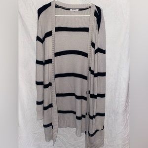 women’s long cardigan with pockets